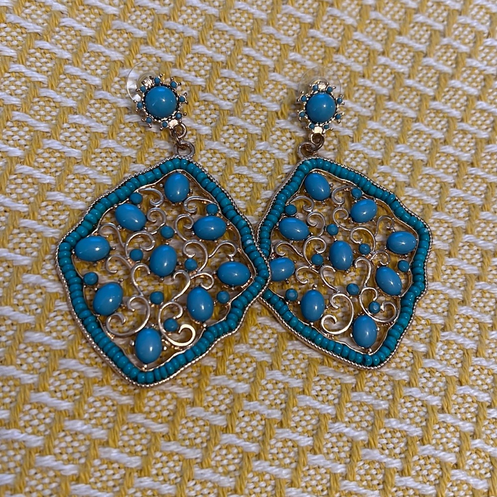 Womens Turquoise & gold drop earrings
